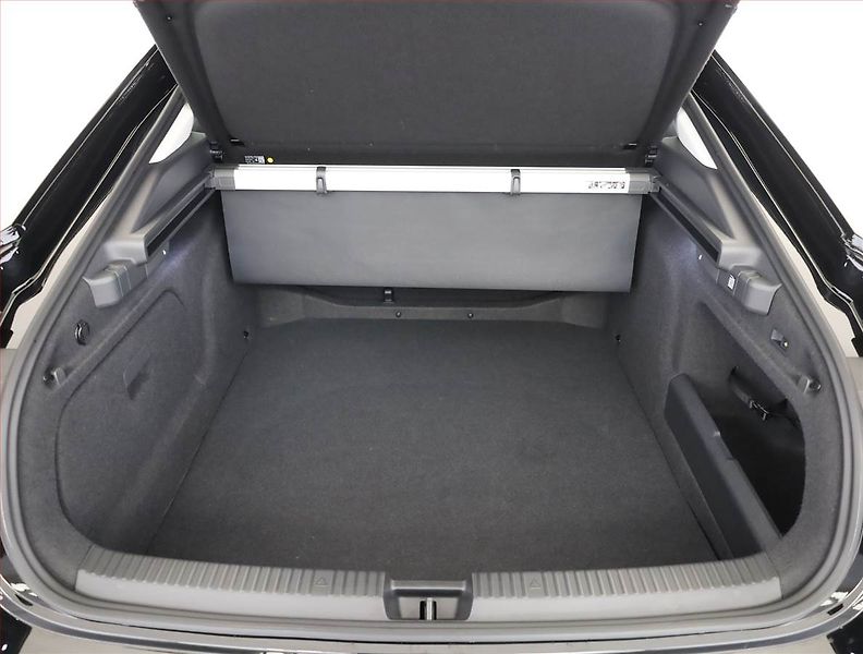 Škoda Superb (2024) 2.0 TDI - fotka 20 z 21