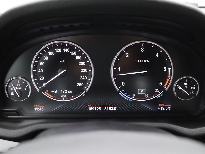 BMW X4 3,0 35xD 230kW CZ M-paket DPH - fotka 18 z 36