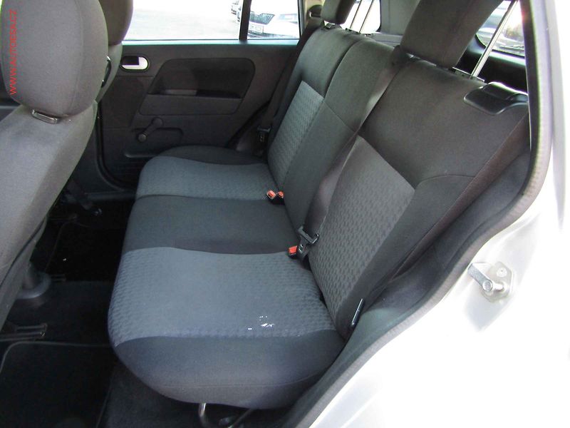 Ford Fusion (2004) 1.4i, AC, TZ - fotka 10 z 14