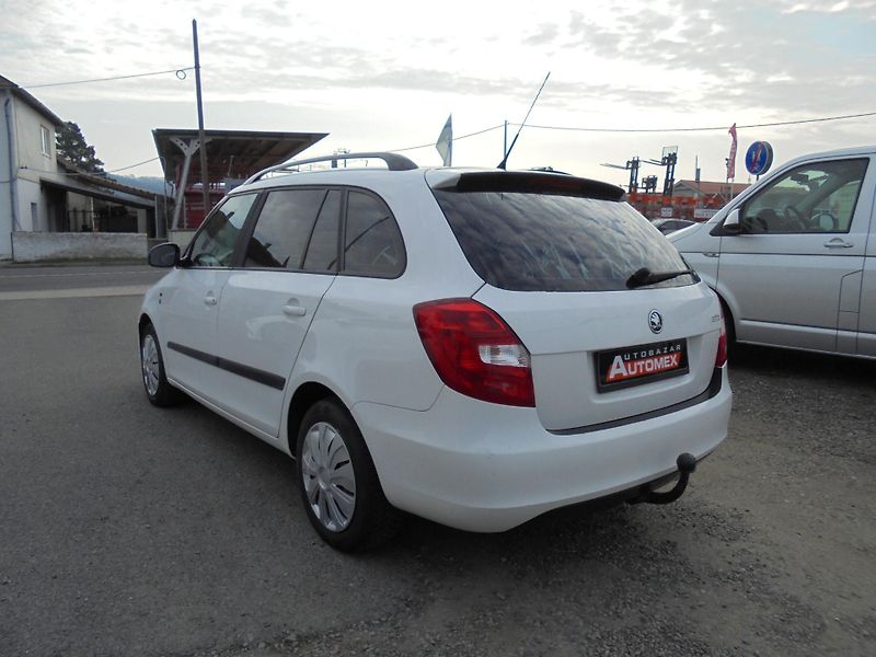 Škoda Fabia (2010) 1.2 HTP- KLIMA- ČR- TAŽNÝ - fotka 5 z 11