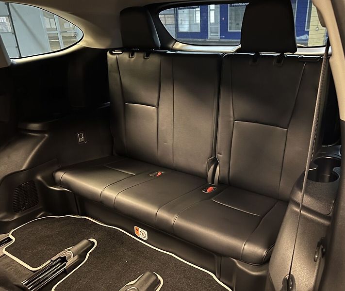 Toyota Highlander Hybrid AT EXECUTIVE JBL - fotka 13 z 21