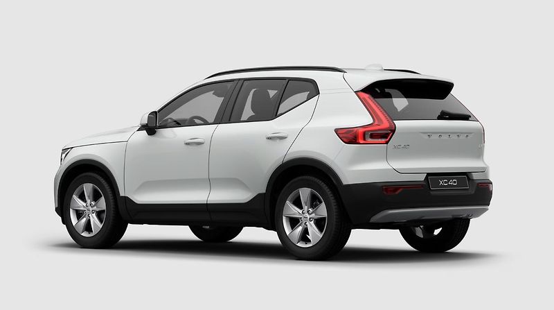 Volvo XC40 (2026) B3 CORE AUT - fotka 13 z 19