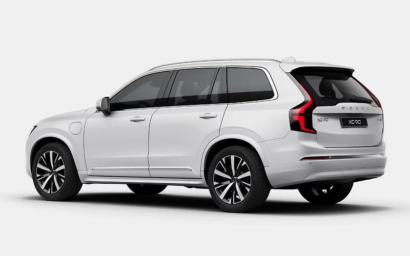 Volvo XC90 (2026) T8 AWD LONG RANGE CORE 7míst - fotka 6 z 10