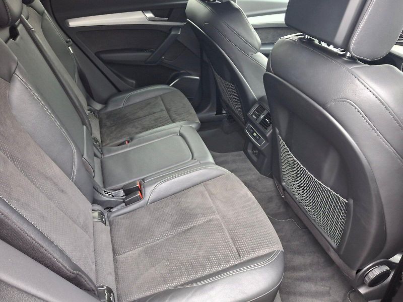 Audi Q5 (2020) S-Line DSG Quattro 2.0TDi 140k - fotka 14 z 35
