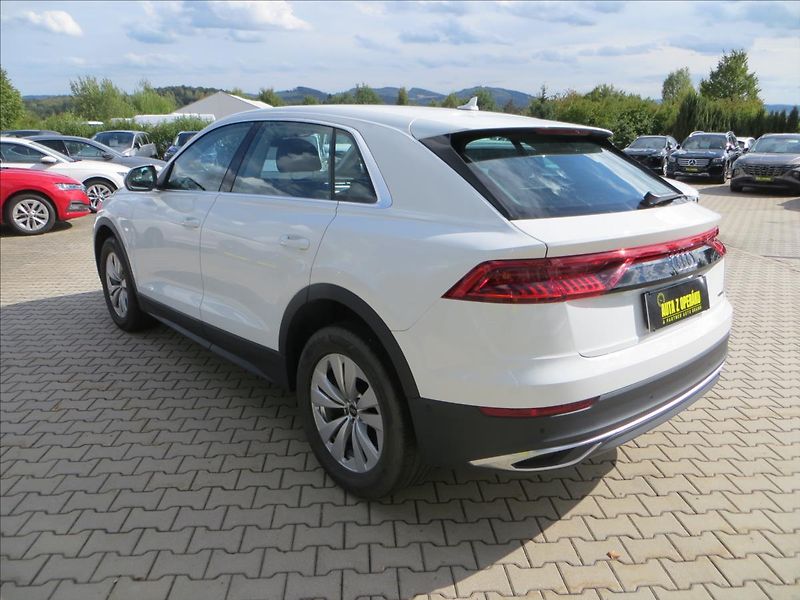 Audi Q8 3,0 TFSI quattro tiptronic 250 - fotka 5 z 29