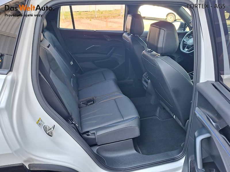 Volkswagen Tayron (2025) R-LINE,2.0 TDI,142kW,4x4,Záruk - fotka 13 z 30