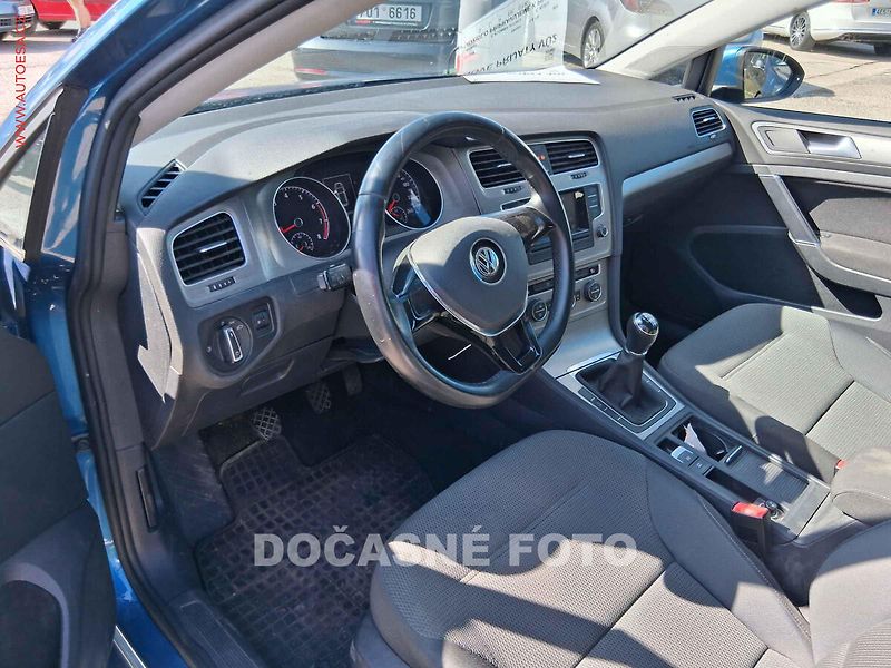 Volkswagen Golf (2013) 1.2 TSi, 1.maj,ČR, autoAC - fotka 3 z 3
