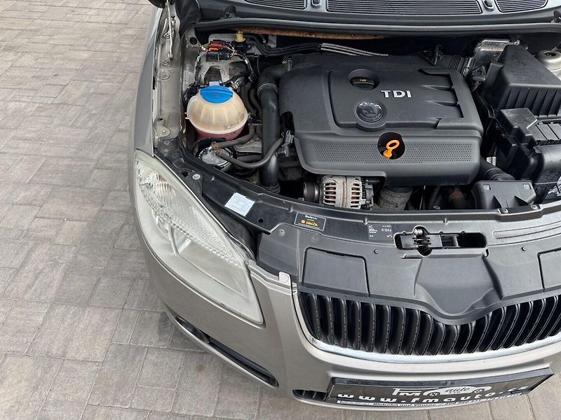Škoda Roomster (2008) 1.4TDi - fotka 30 z 33