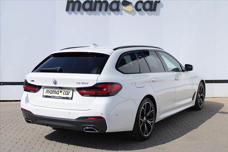BMW Řada 5 520d xDrive 140kW M PAKET NAVI - fotka 7 z 32