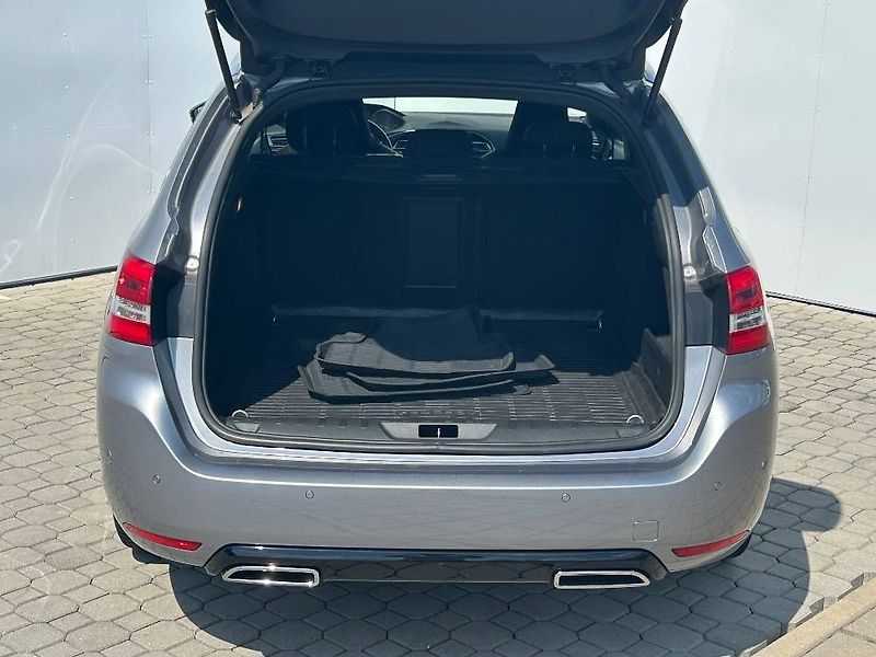 Peugeot 308 GT S&S EAT8 1.5 BlueHDi - fotka 23 z 23