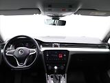 Volkswagen Passat 2,0 TDI 140kW CZ R-line DPH - náhled 24