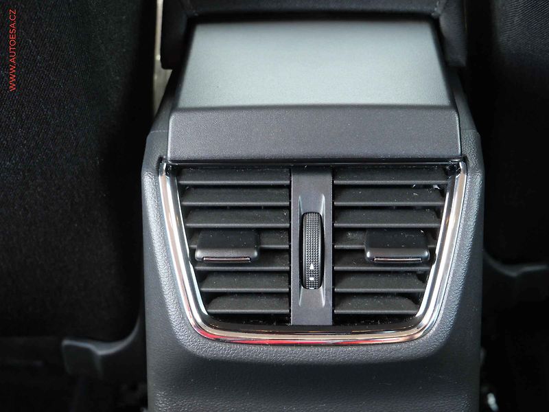Škoda Octavia (2018) 1.4 TSi, ČR - fotka 23 z 24