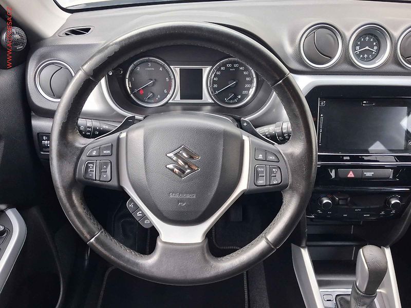Suzuki Vitara (2016) 1.6 DDiS AllGrip, Comfort - fotka 11 z 19