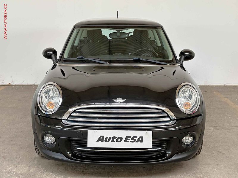 Mini Cooper (2011) 1.6 i, Výhřev sed - fotka 2 z 14