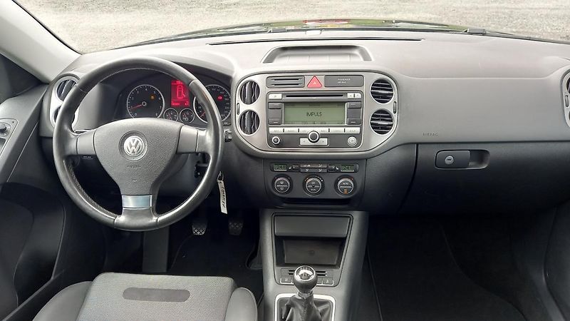Volkswagen Tiguan (2008) SPORT  1.4 Tsi  4x4    - fotka 29 z 34