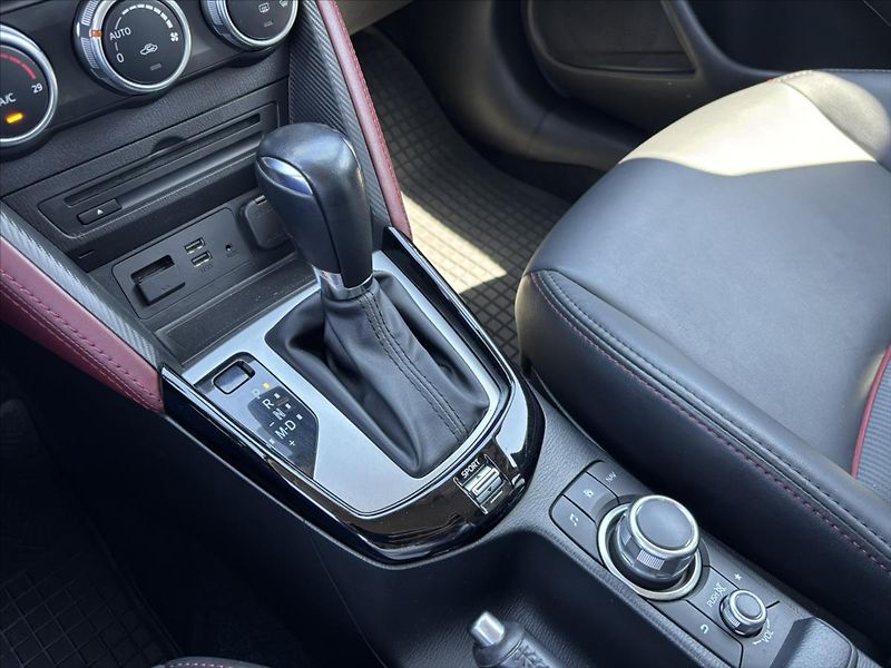 Mazda CX-3 2,0 i AT Takumi BOSE KŮŽE - fotka 29 z 46
