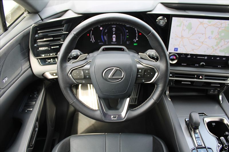 Lexus RX 500h 2,4 HEV  1.MAJ,A/T,4x4,FSPORT+ - fotka 11 z 48