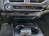 Lexus UX 250h kožené a vyhřívané sedačky - náhled 15