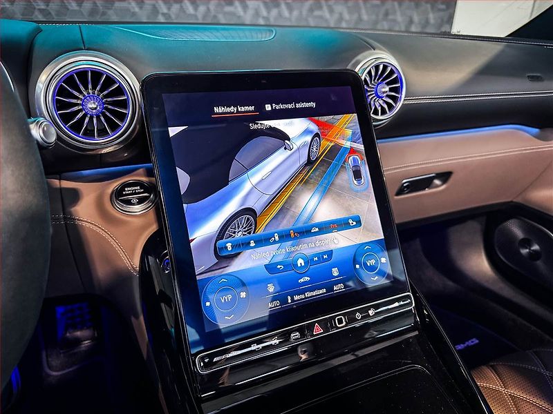Mercedes-Benz SL (2024) 63 AMG 4MATIC+, DPH, Designo - fotka 21 z 27