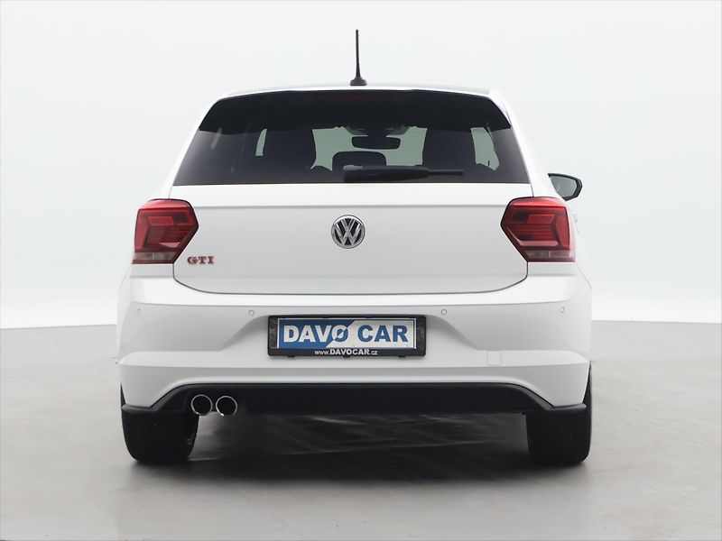 Volkswagen Polo 2,0 TSI GTI DSG Virtual Matrix - fotka 6 z 34