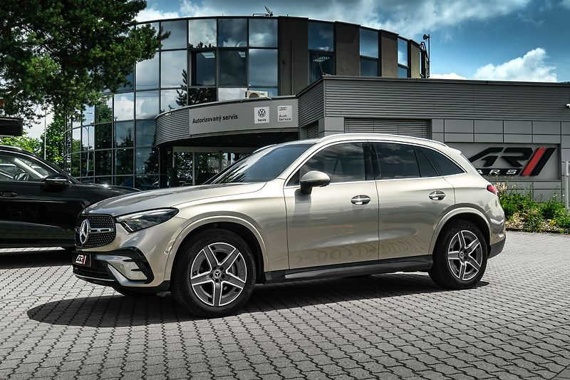 Mercedes-Benz GLC AMG 4M Nappa HuD - fotka 22 z 22