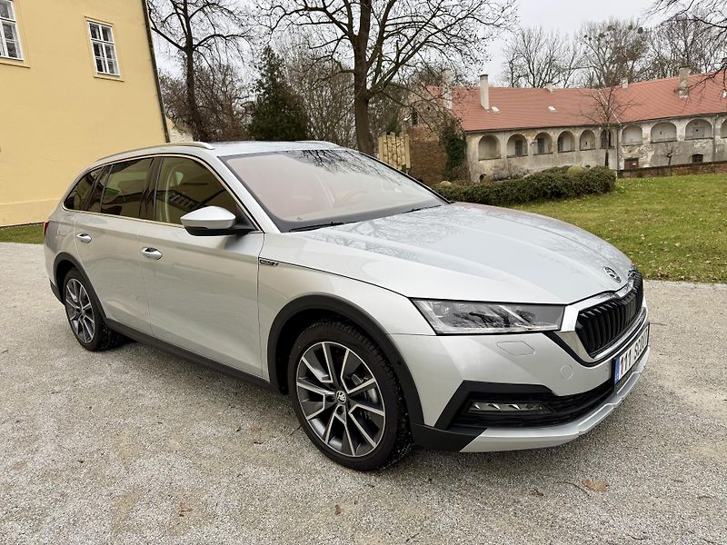Škoda Octavia (2024) SCOUT 2,0Tdi 147kw-4x4 Panoram - fotka 5 z 49