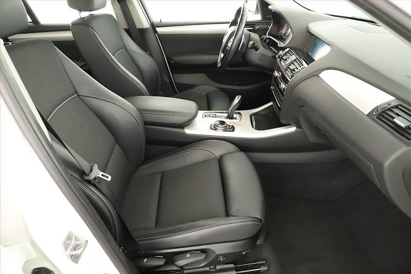 BMW X4 (2014) xDrive20d, 4X4, Automat, Kůže - fotka 7 z 20