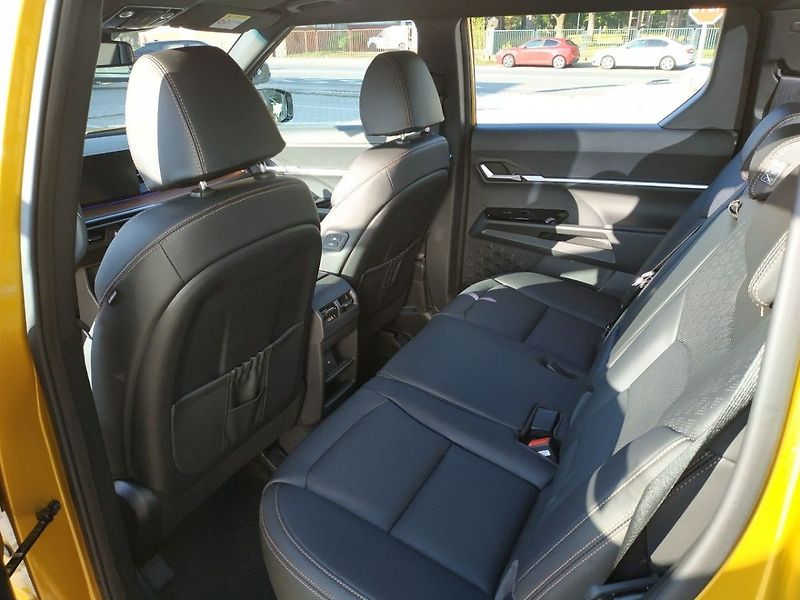 KGM Musso Grand EV, Premium,4WD,174kW, SKLADEM - fotka 14 z 32