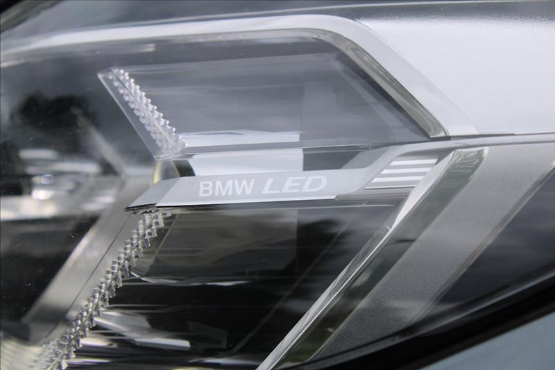 BMW X3 20d xDrive/M-Paket/Tažné - fotka 34 z 39