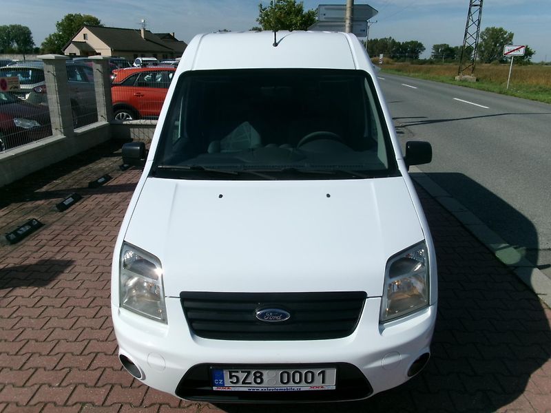 Ford Tourneo Connect 1,8 TDCi KLIMA TAŽNÉ - fotka 4 z 26