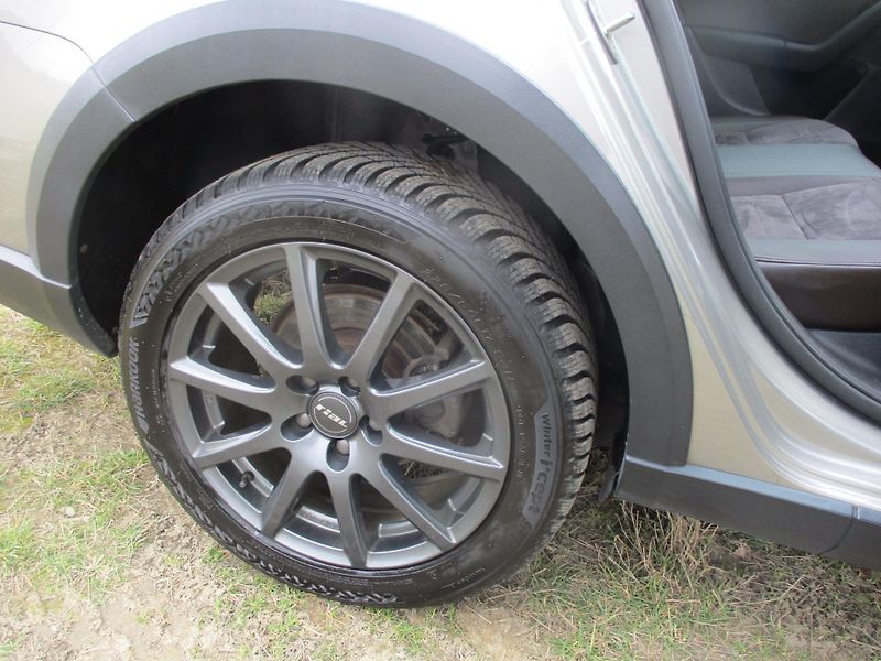Škoda Octavia SCOUT 2.0TDi RS 135kW DSG - fotka 33 z 46