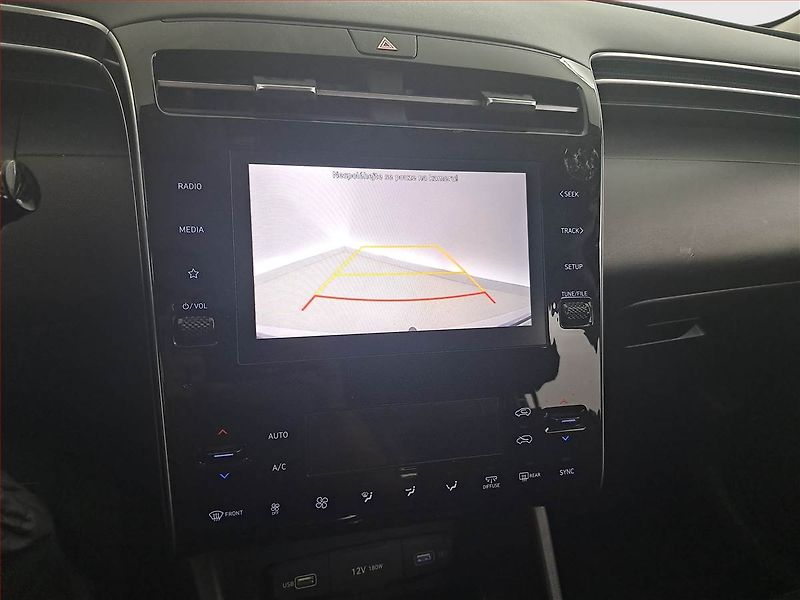 Hyundai Tucson (2022) 1.6 T-GDI - fotka 15 z 15