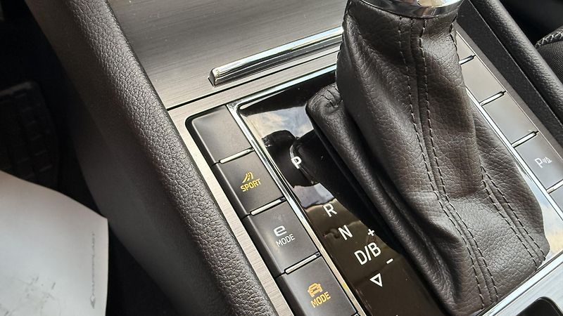Škoda Superb (2020) 1.4 IV,PHEV ,DOJEZD 38KM,LED - fotka 49 z 49