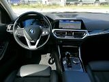 BMW Řada 3 (2022) REZERVACE! 320e PHEV - náhled 8