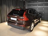 Volvo XC60 2,0 D4 AWD Momentum Tažné,BLIS - náhled 3