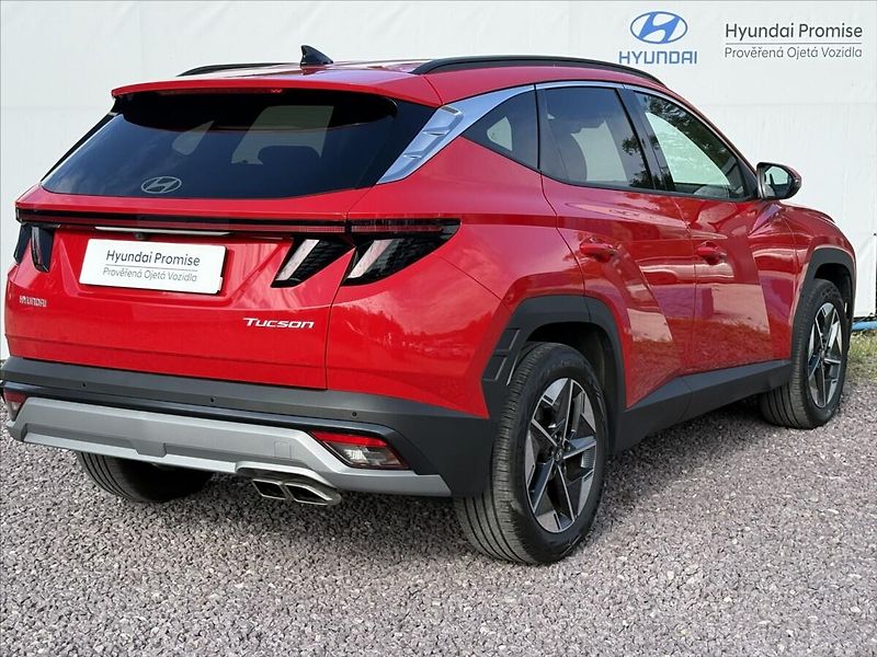 Hyundai Tucson 1,6 T-GDI 118kW DCT Premium - fotka 2 z 25