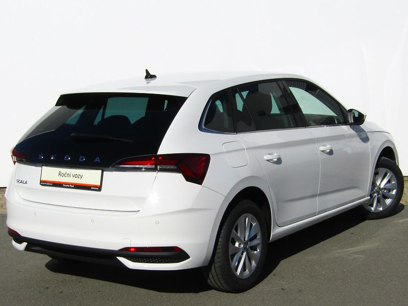 Škoda Scala (2026) Top Selection 1.0 TSI 85 kW - fotka 2 z 30