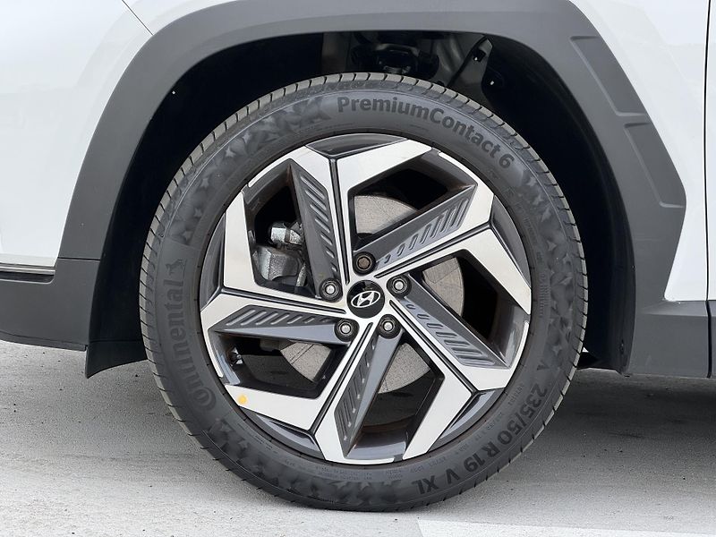 Hyundai Tucson Premium 1.6T-DGI MHEV 4WD - fotka 32 z 33