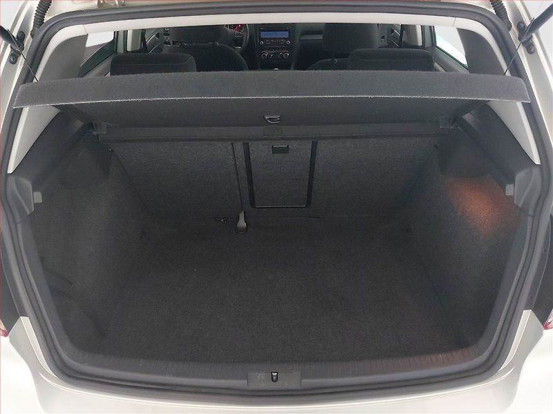 Volkswagen Golf (2011) 1.4 16V, po STK, jezdí výborně - fotka 14 z 16