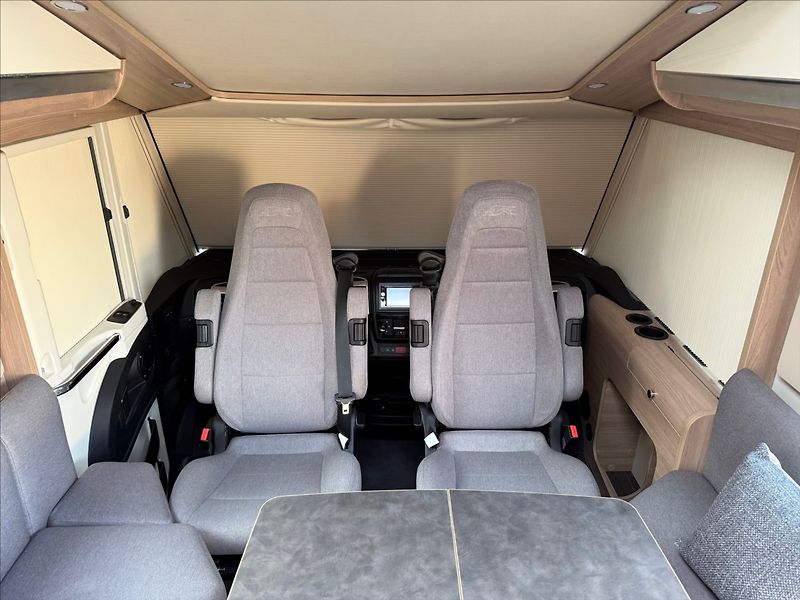 Laika Ecovip 2,3 MTJ 1maj,CZ,Top stav! - fotka 22 z 30