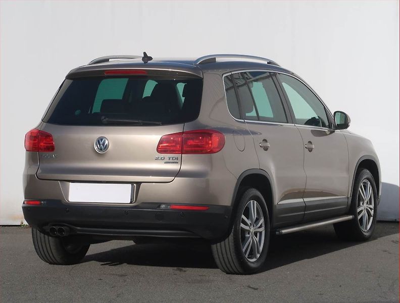 Volkswagen Tiguan (2012) Sport 2.0 TDI, 4X4, Bi-Xenony - fotka 5 z 21