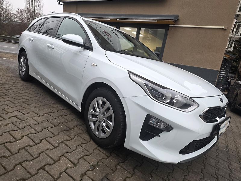 Kia Ceed 1.4-PRAV.ZNAČK.SERVIS-TOP STAV - fotka 5 z 17