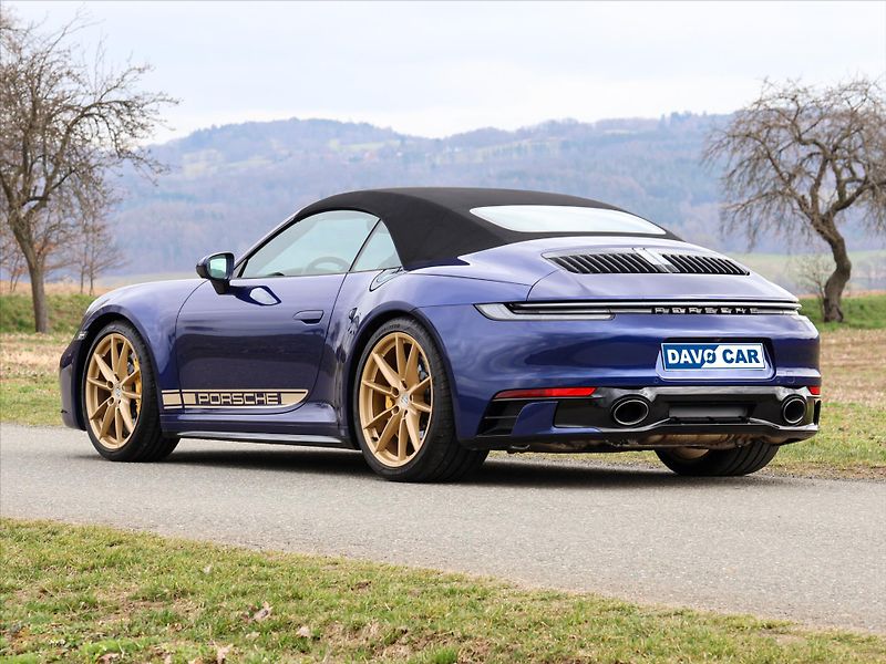 Porsche 911 Carrera S 3,0 V6 331kW 7MAN DP - fotka 5 z 50