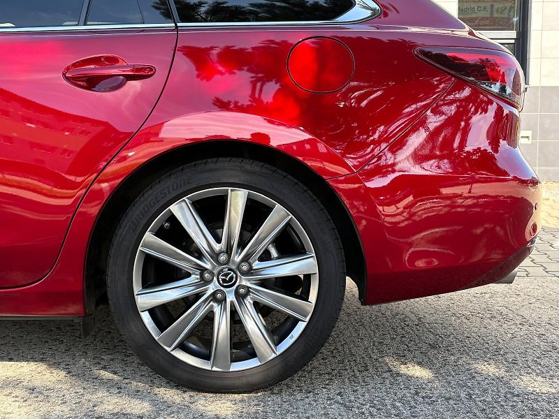Mazda 6 2.5i TAKUMI | ZÁRUKA |360°|DPH - fotka 8 z 56