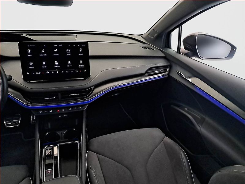 Škoda Enyaq (2023) Sportline iV 80 (82 kWh) - fotka 8 z 31
