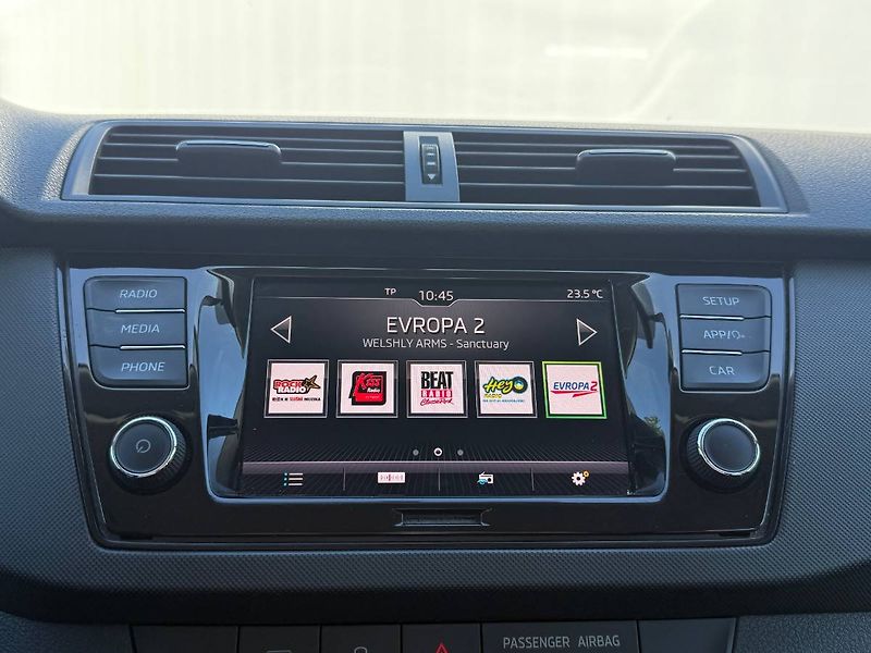 Škoda Fabia (2019) 1.0 TSI 70 kW Ambition - fotka 12 z 20