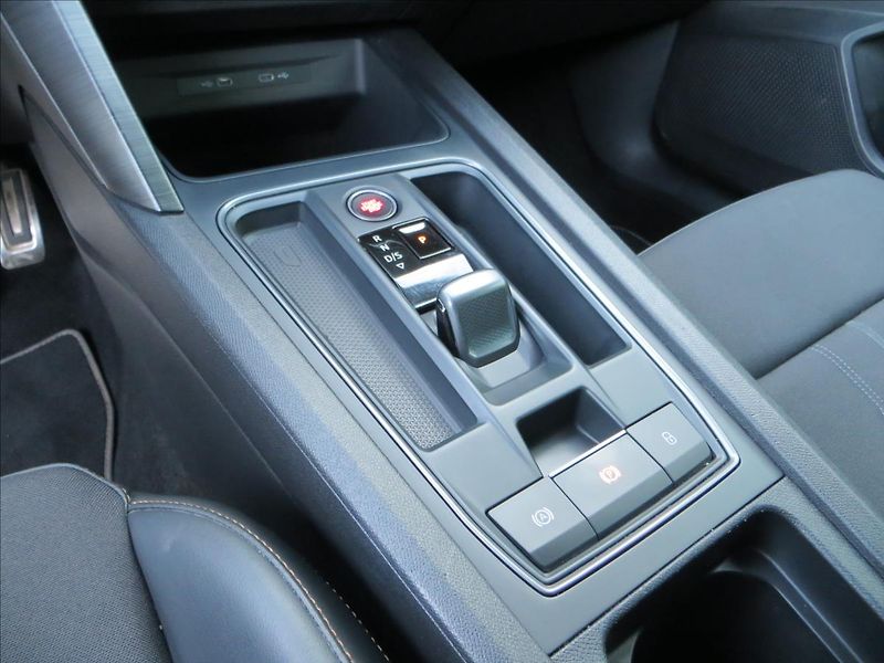 Cupra Formentor 2,0 TSI 180kW DSG VZ ČR - fotka 15 z 25