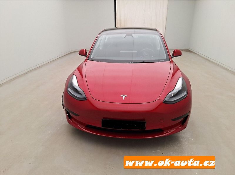 Tesla Model 3 STANDARD RANGE PLUS 2023 - fotka 3 z 10