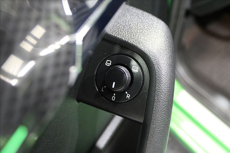 Škoda Octavia 2,0 TSI RS 1.majitel - fotka 15 z 30
