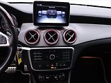 Mercedes-Benz CLA 2,0 250 160kW 4M AMG Sport SB - náhled 25